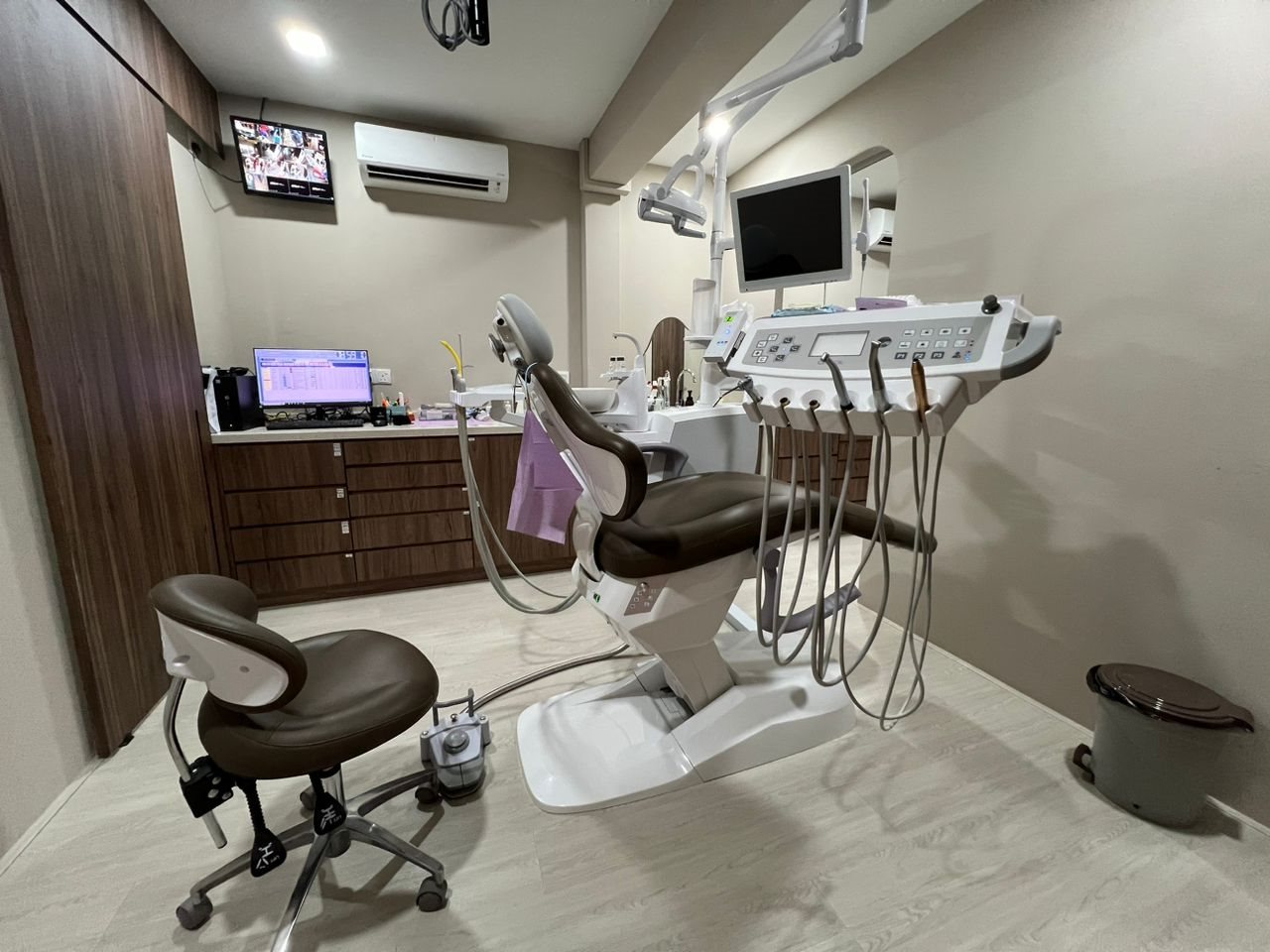 Treatment room at our Putra Heights branch